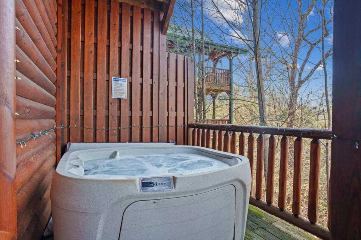Stunning Mountain Cabin W Hot Tub Gatlinburg Ngoại thất bức ảnh