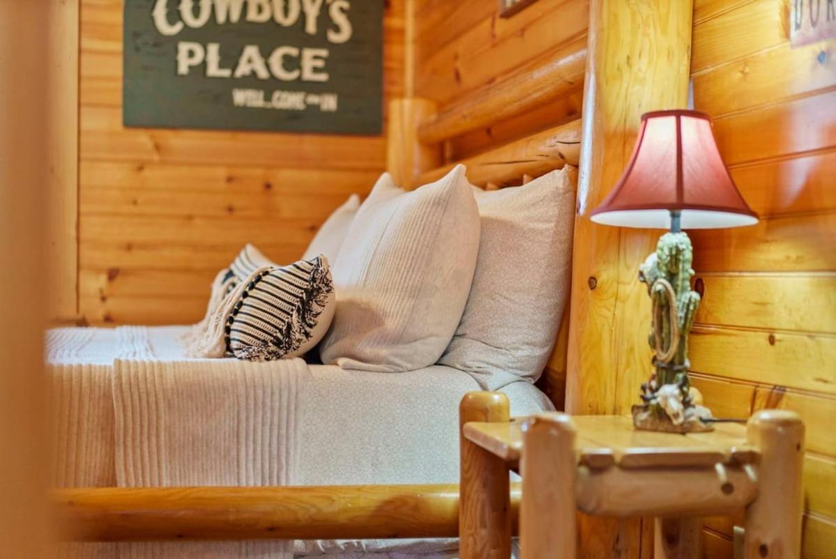 Stunning Mountain Cabin W Hot Tub Gatlinburg Ngoại thất bức ảnh