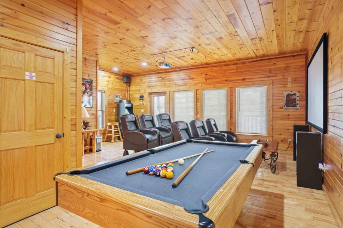 Stunning Mountain Cabin W Hot Tub Gatlinburg Ngoại thất bức ảnh