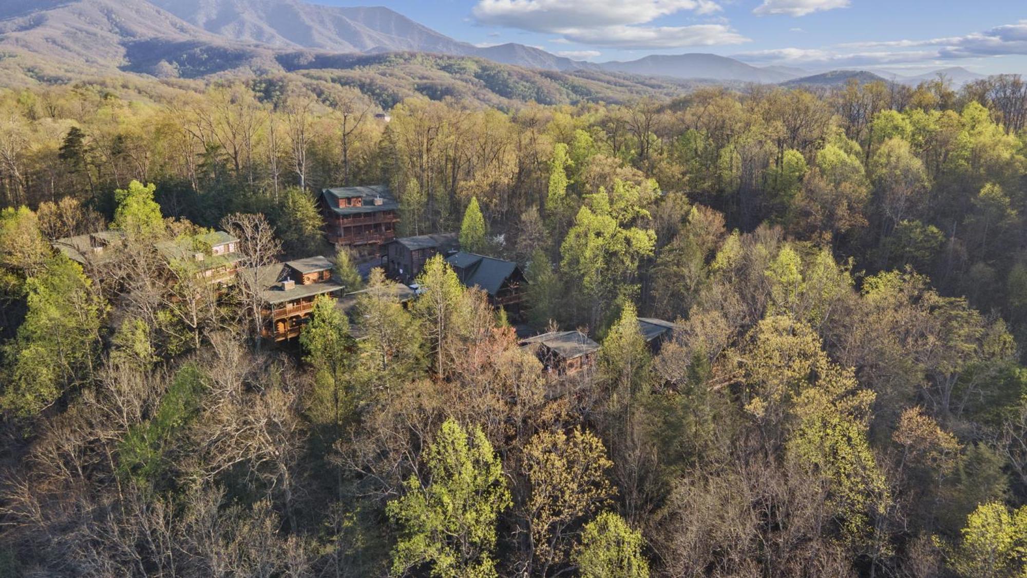 Stunning Mountain Cabin W Hot Tub Gatlinburg Ngoại thất bức ảnh
